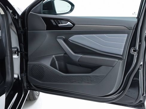 New 2026 Volkswagen Jetta SEL FWD image 31