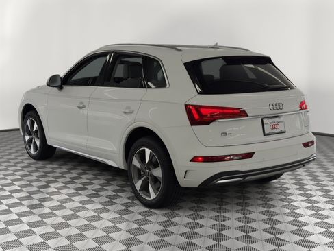 Certified 2023 Audi Q5 2.0T Premium Plus w/ Premium Plus Package AWD/4WD image 3
