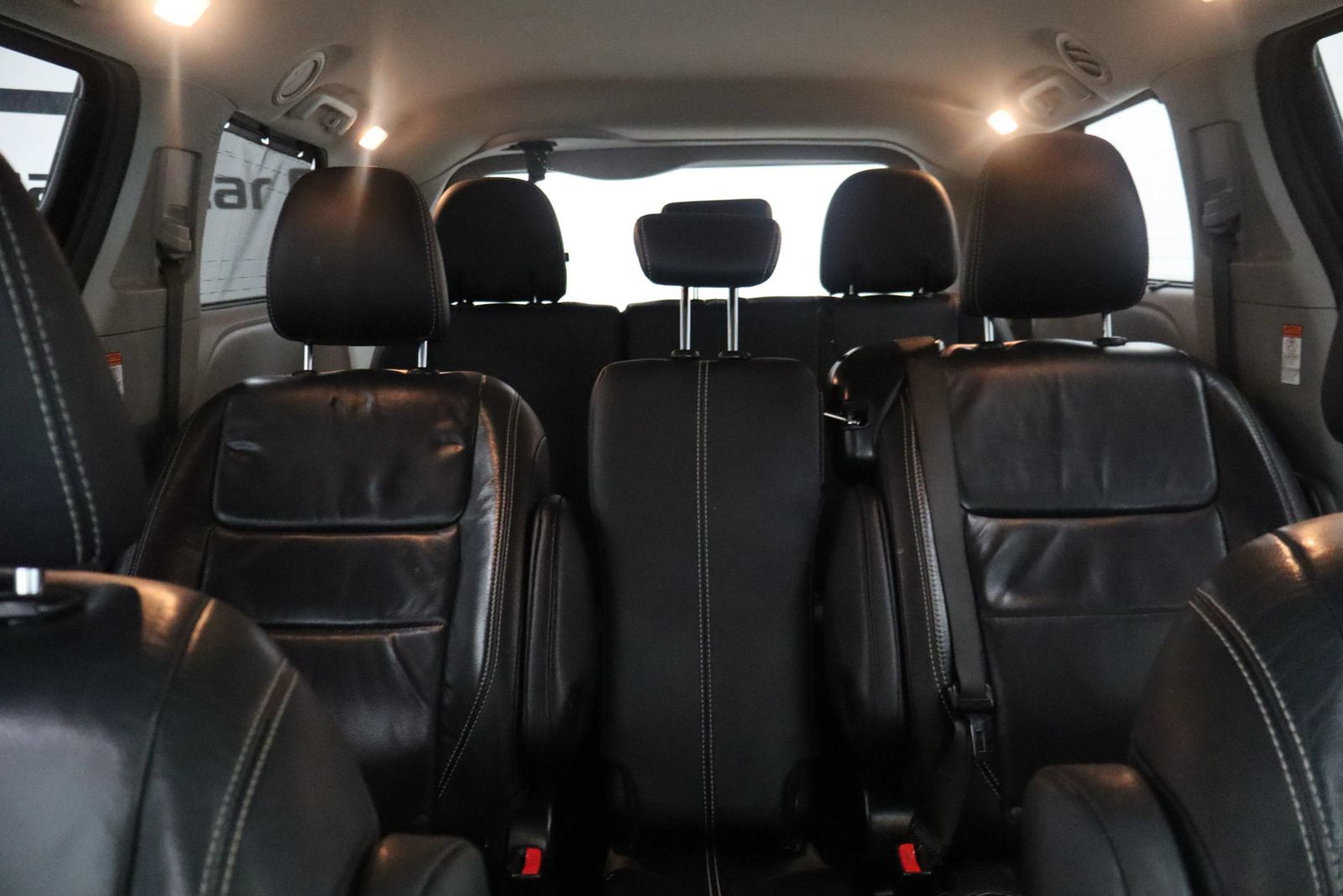 Used 2017 Toyota Sienna SE Premium FWD image 25