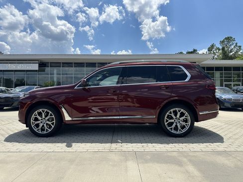 Used 2026 BMW X7 xDrive40i AWD/4WD image 2