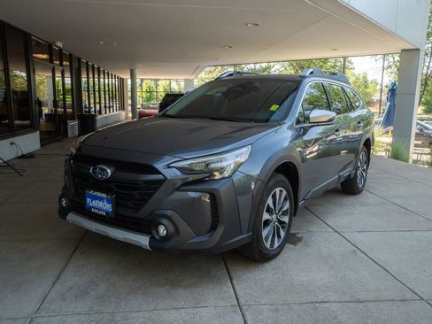 Certified 2024 Subaru Outback Touring AWD/4WD image 3