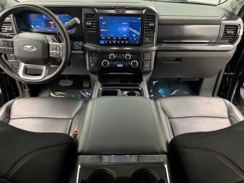 Used 2026 Ford F250 Lariat AWD/4WD image 37