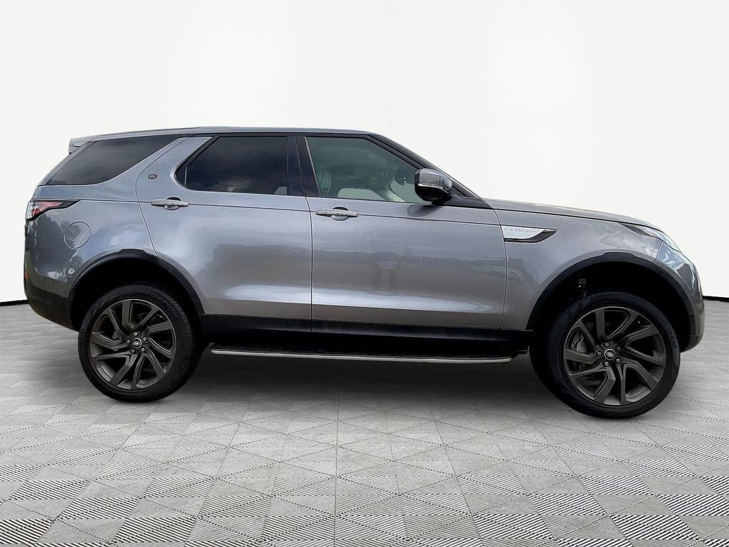 Used 2020 Land Rover Discovery HSE Luxury AWD/4WD image 5