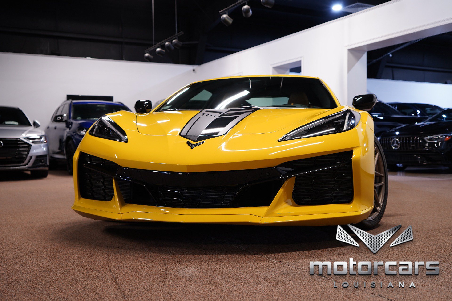Used 2025 Chevrolet Corvette Z06 RWD image 1
