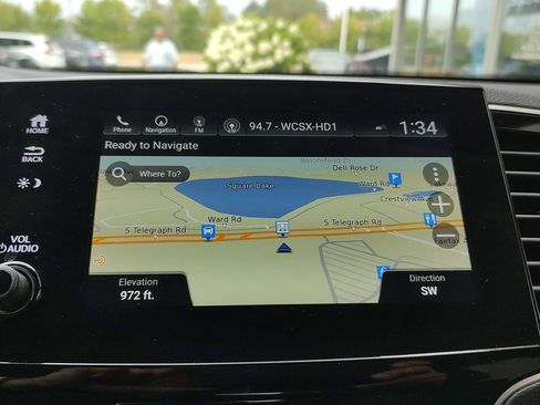 Used 2021 Honda Pilot Touring image 8