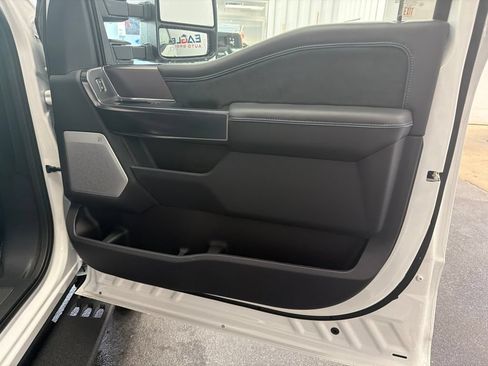 New 2026 Ford F350 Platinum w/ Tremor Off-Road Package AWD/4WD image 17
