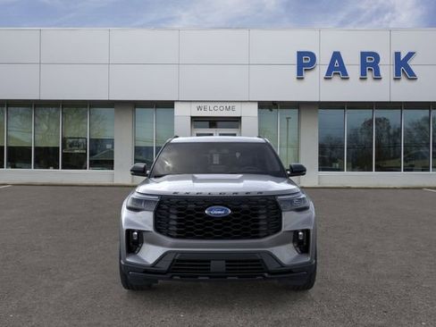 Used 2026 Ford Explorer ST-Line w/ ST-Line Street Pack AWD/4WD image 7