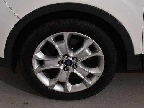 Used 2016 Ford Escape Titanium w/ Equipment Group 301A AWD/4WD image 23