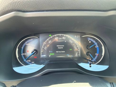 Used 2025 Toyota RAV4 XLE w/ Convenience Package AWD/4WD image 24