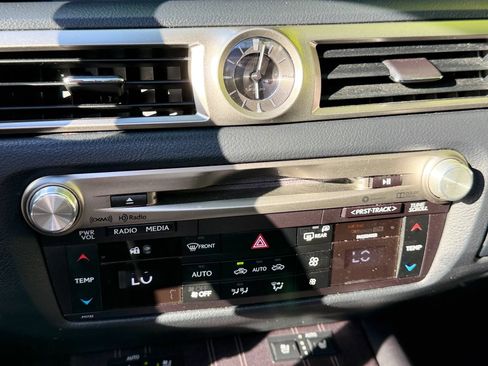 Used 2018 Lexus GS 350 AWD w/ Premium Package image 36