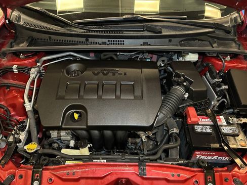 Used 2016 Toyota Corolla LE image 23