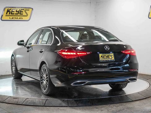 Used 2023 Mercedes-Benz C 300 Sedan image 2
