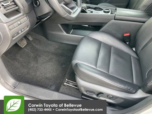 Used 2023 Nissan Rogue SV w/ SV Premium B Package image 9