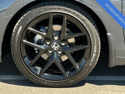 Used 2025 Honda Civic Sport image 31