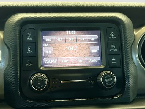 Used 2020 Jeep Wrangler Unlimited Sport S image 9