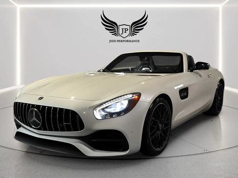Used 2018 Mercedes-Benz AMG GT Roadster image 6