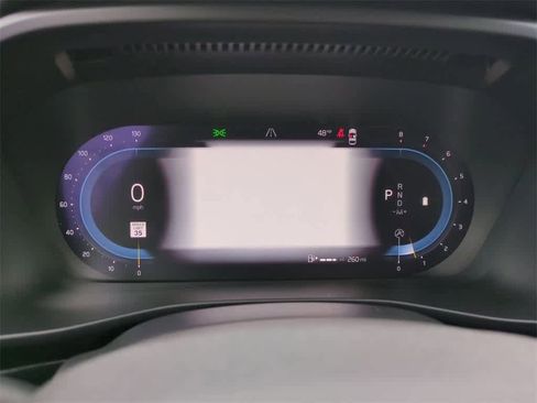 Used 2023 Volvo XC40 B5 Core w/ Convenience Package image 25