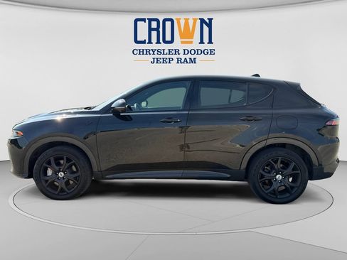 Used 2024 Dodge Hornet R/T w/ Tech Pack w/o Parking AWD/4WD image 6