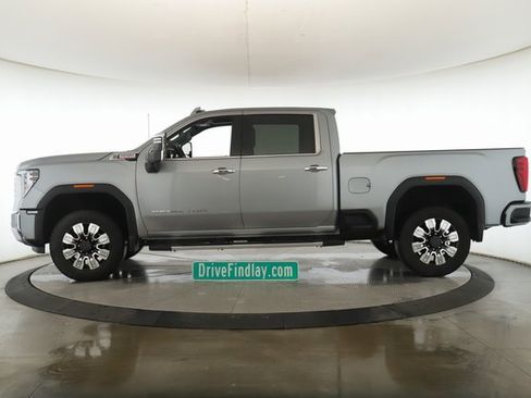 Used 2025 GMC Sierra 2500 Denali w/ Denali Reserve Package image 9
