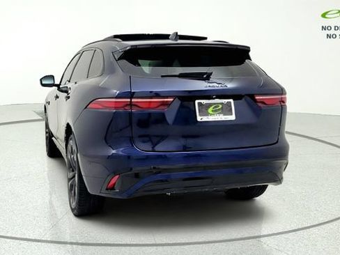 Used 2025 Jaguar F-PACE R-Dynamic S AWD/4WD image 7