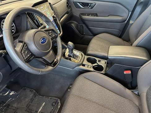 Certified 2025 Subaru Forester Premium w/ Convenience Package #1 AWD/4WD image 9
