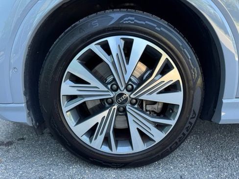 Certified 2023 Audi Q4 e-tron Premium Plus w/ Premium Plus RWD image 8