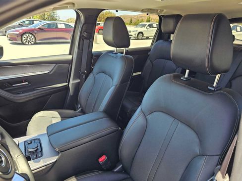 Used 2024 MAZDA CX-90 Plug-In Hybrid w/ Preferred AWD/4WD image 24