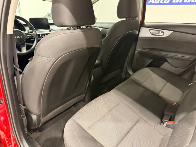 Used 2023 Kia Forte LXS w/ LXS Technology Package FWD image 29