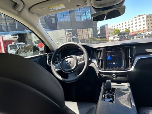 Certified 2024 Volvo S60 B5 Core image 14