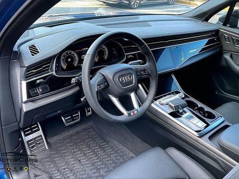 Used 2025 Audi SQ7 Prestige image 13