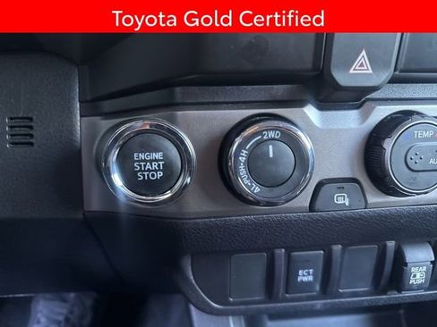 Certified 2023 Toyota Tacoma SR5 AWD/4WD image 24