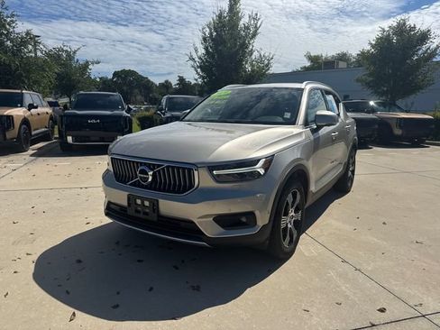 Used 2019 Volvo XC40 T5 Inscription AWD/4WD image 11