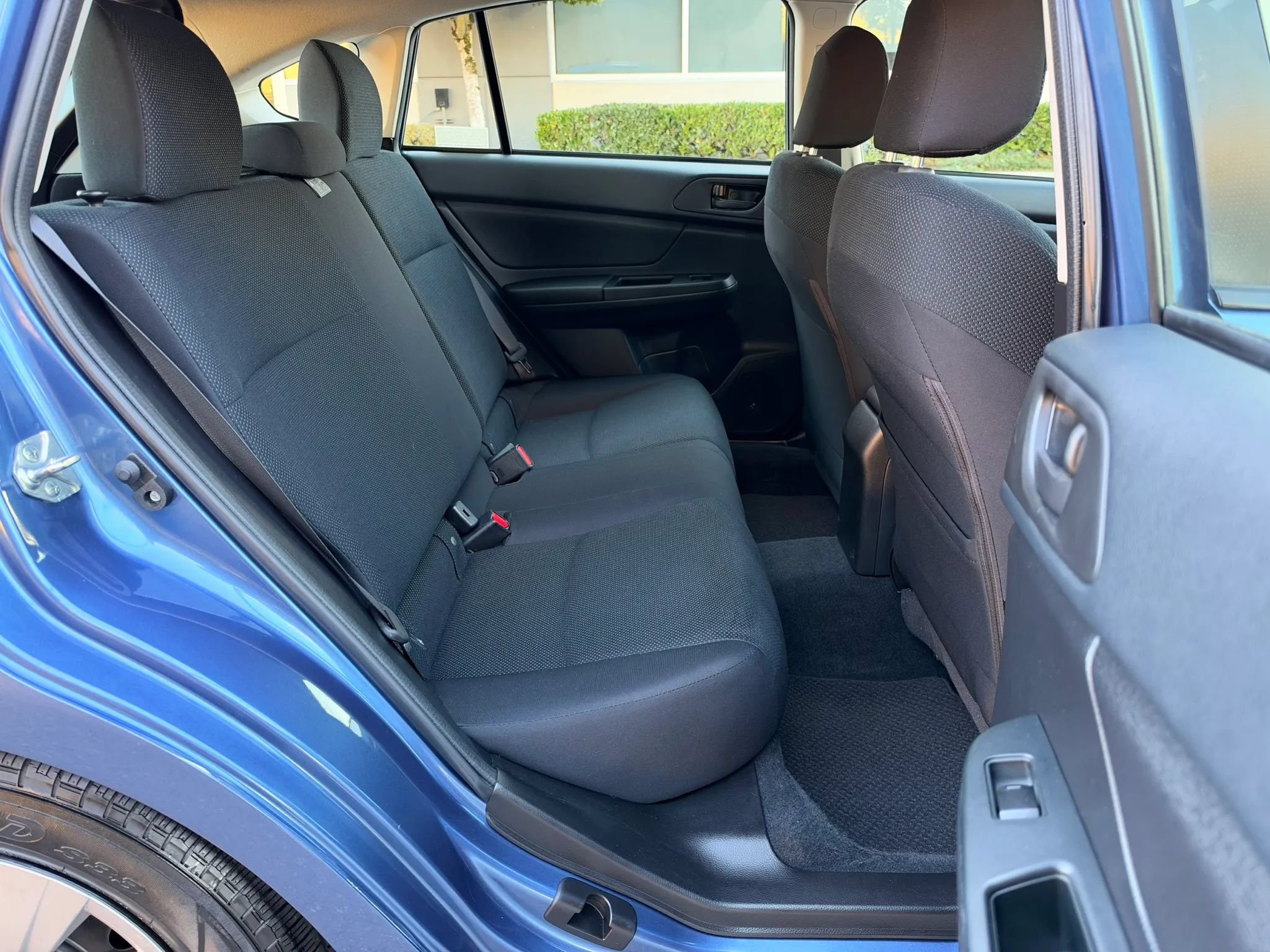 Used 2014 Subaru Impreza 2.0i AWD/4WD image 37