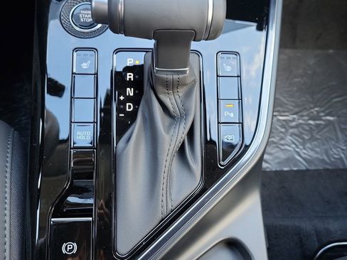 New 2026 Kia Niro EX image 24