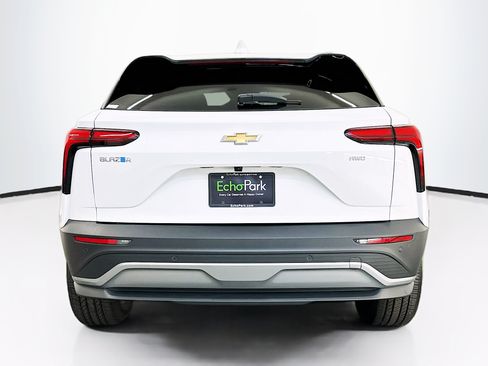 Used 2024 Chevrolet Blazer EV LT AWD/4WD image 7