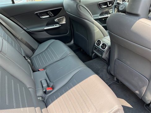 Used 2024 Mercedes-Benz C 300 4MATIC Sedan image 18