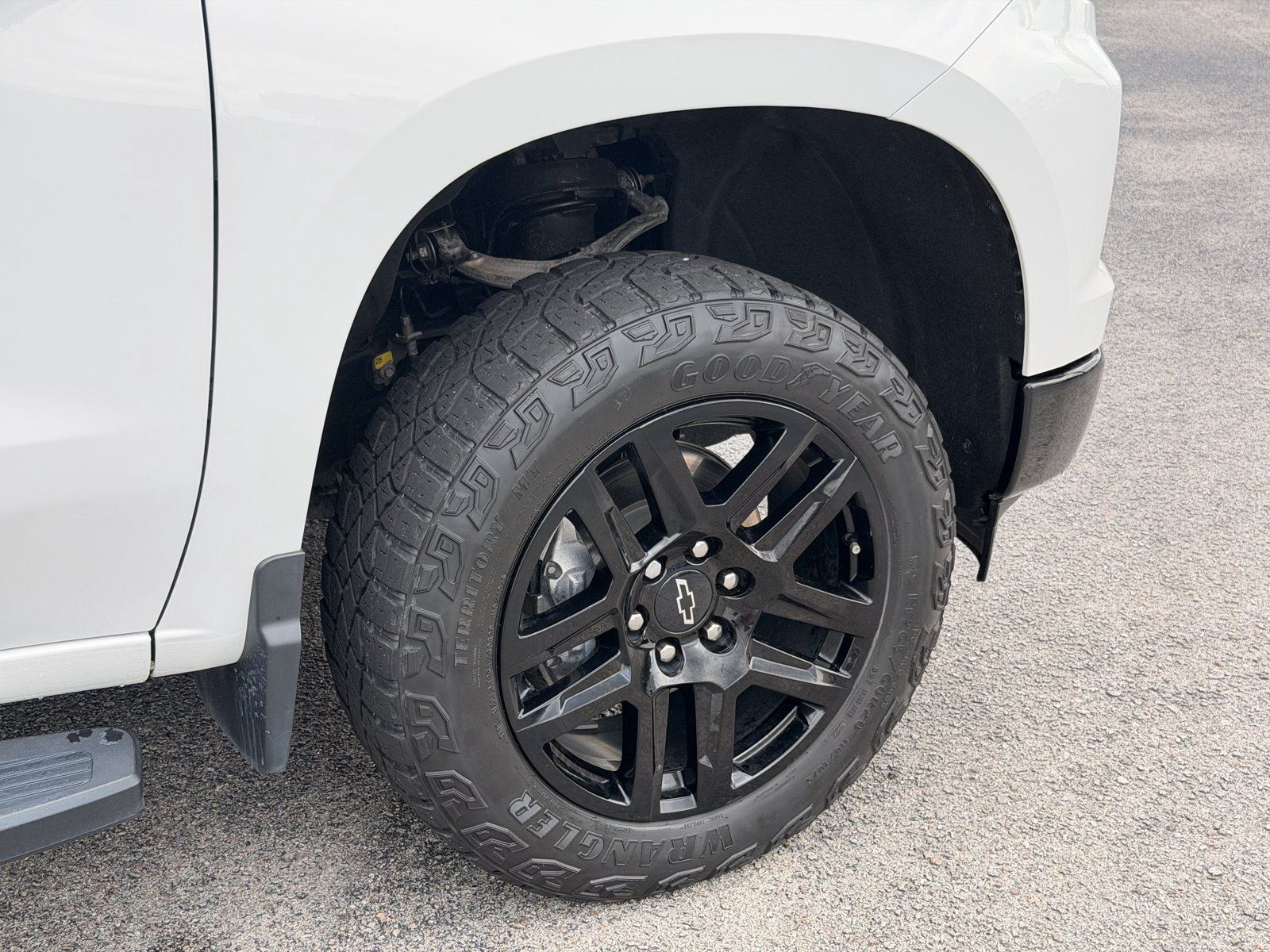 Used 2023 Chevrolet Silverado 1500 LT Trail Boss AWD/4WD image 36
