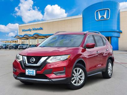 Used 2017 Nissan Rogue SV