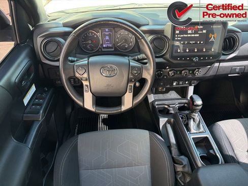 Used 2020 Toyota Tacoma TRD Off-Road AWD/4WD image 45