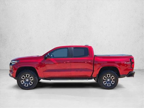 Used 2023 Chevrolet Colorado Z71 w/ Z71 Convenience Package 2 AWD/4WD image 9