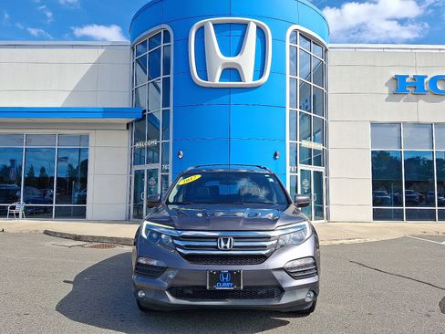 Used 2017 Honda Pilot EX-L image 2