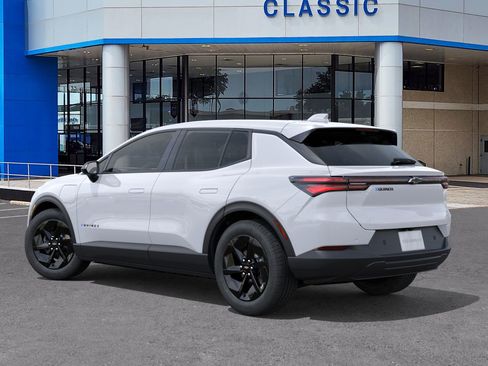 New 2026 Chevrolet Equinox EV LT w/ Midnight Package image 3