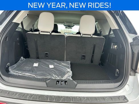 New 2026 Ford Explorer Active image 41