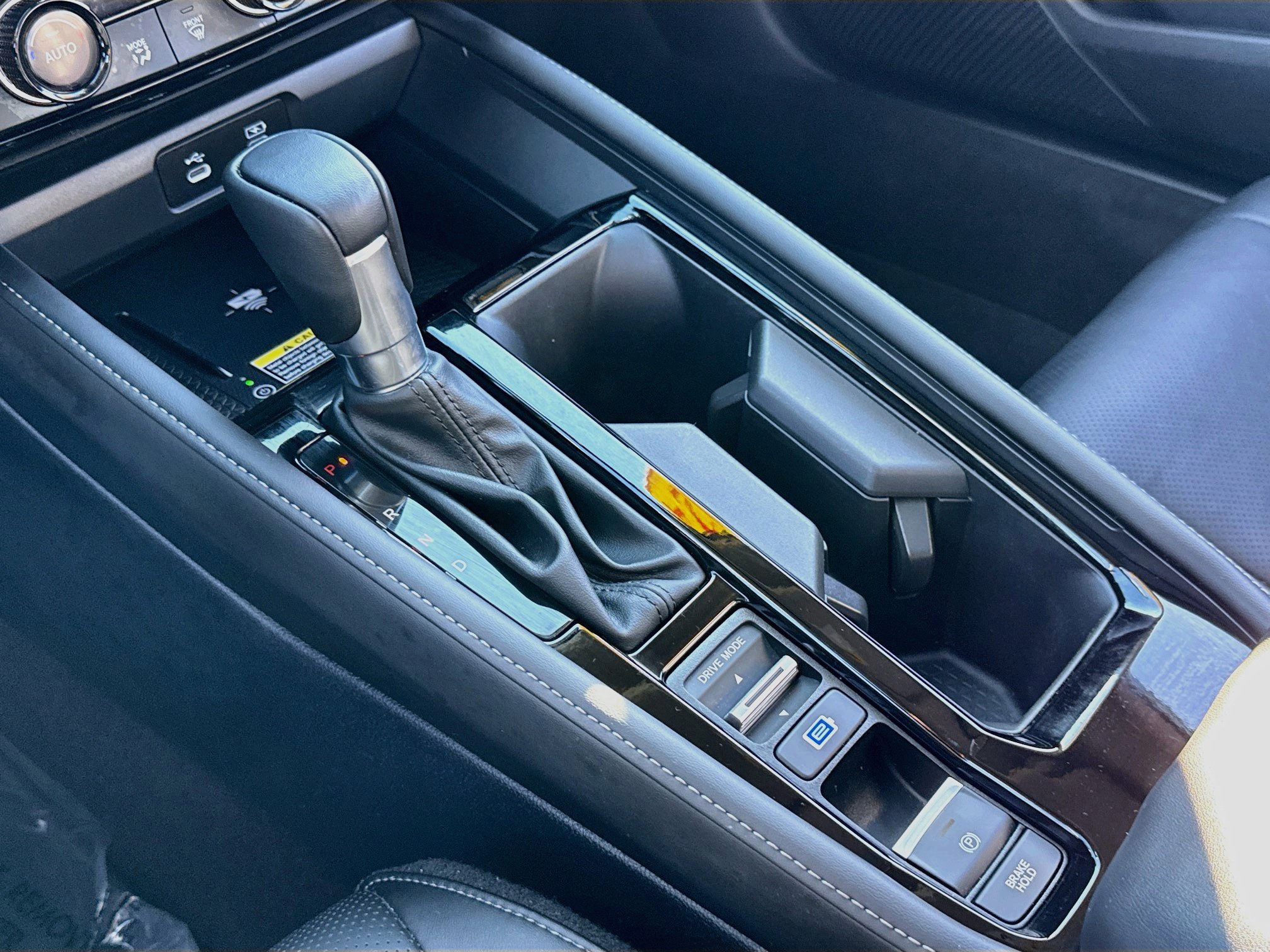 Used 2024 Honda Accord Touring image 19