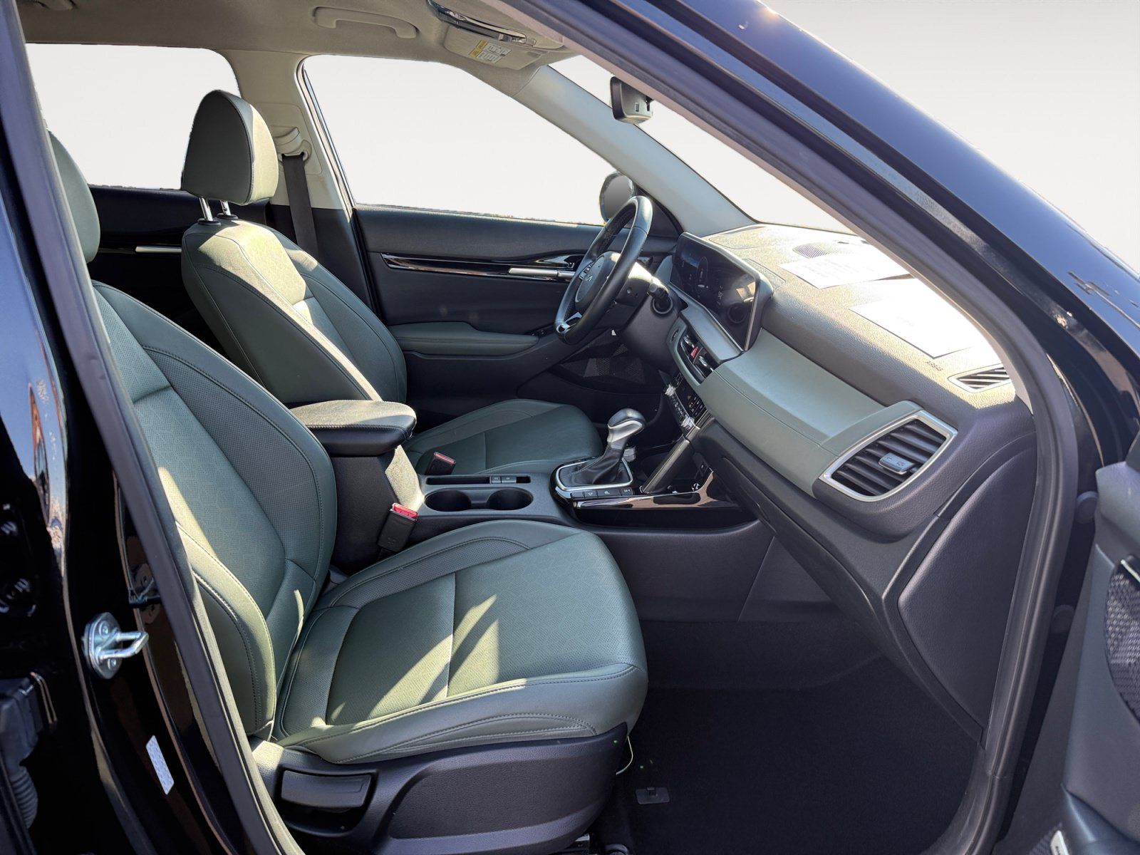 Used 2024 Kia Seltos SX AWD/4WD image 19