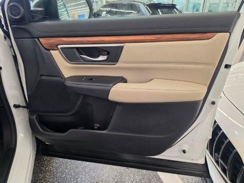 Used 2022 Honda CR-V Touring image 30