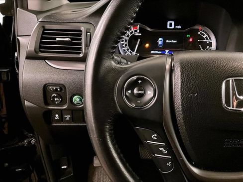 Used 2019 Honda Ridgeline RTL image 17
