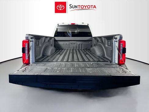 Used 2025 Ford F250 Lariat w/ Lariat Ultimate Package AWD/4WD image 34