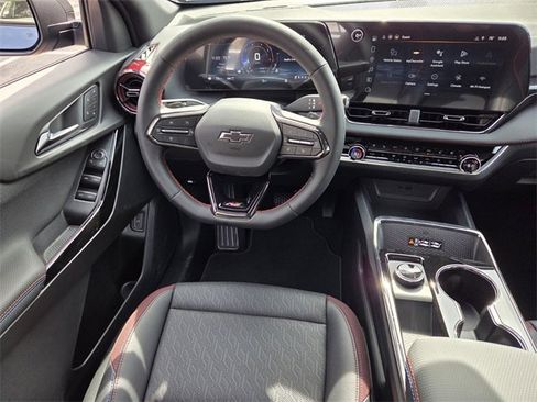 New 2026 Chevrolet Equinox RS image 17