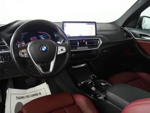 Used 2024 BMW X3 sDrive30i w/ Premium Package image 17